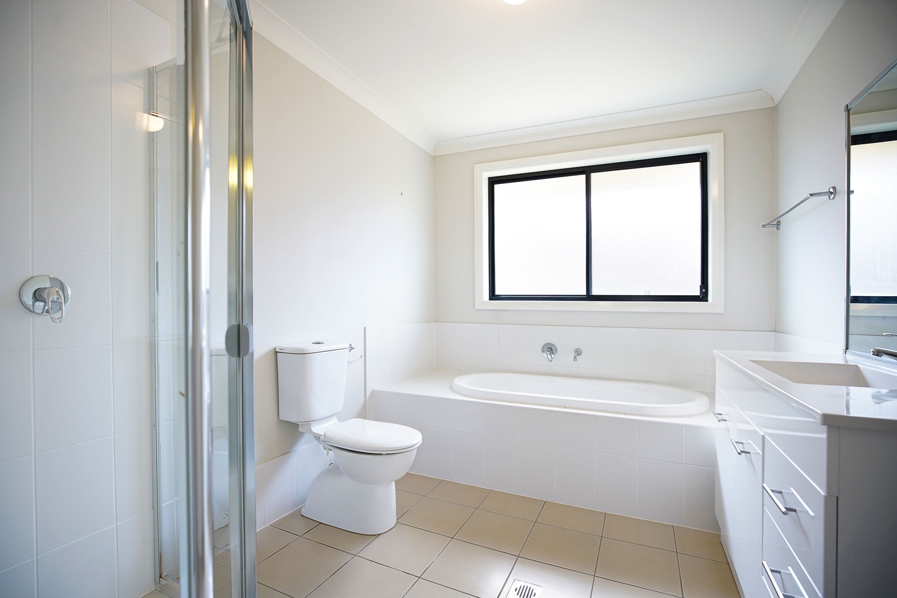 39 Glenmore Ridge Drive, Glenmore Park - Thumbnail 4