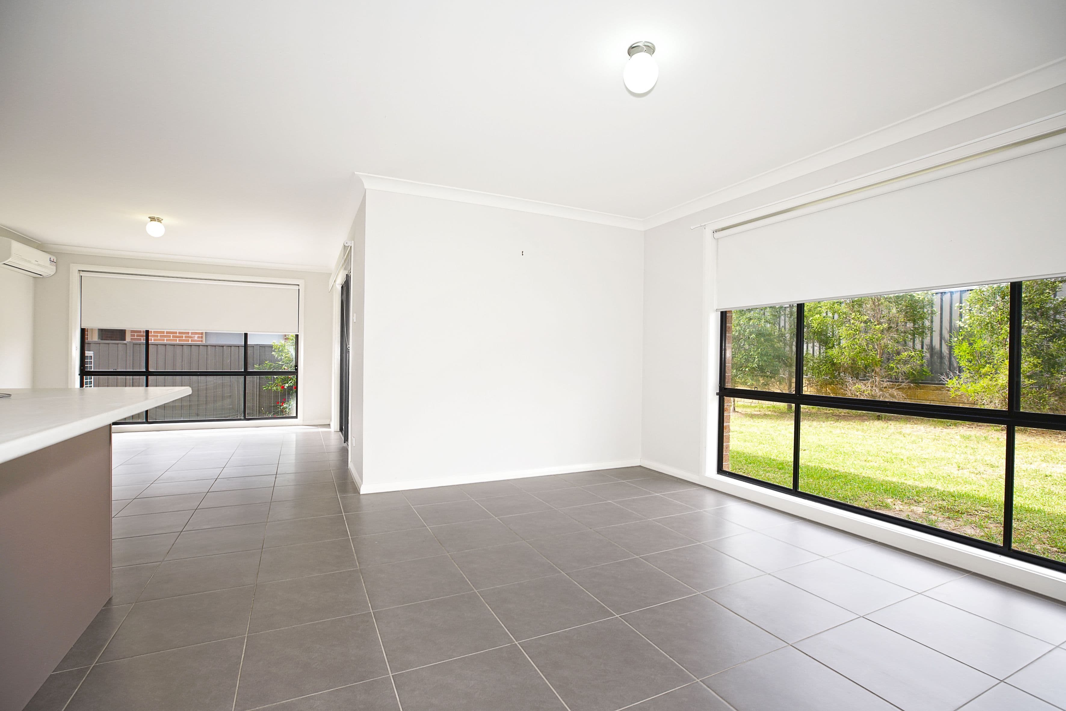 39 Glenmore Ridge Drive, Glenmore Park - Thumbnail 7