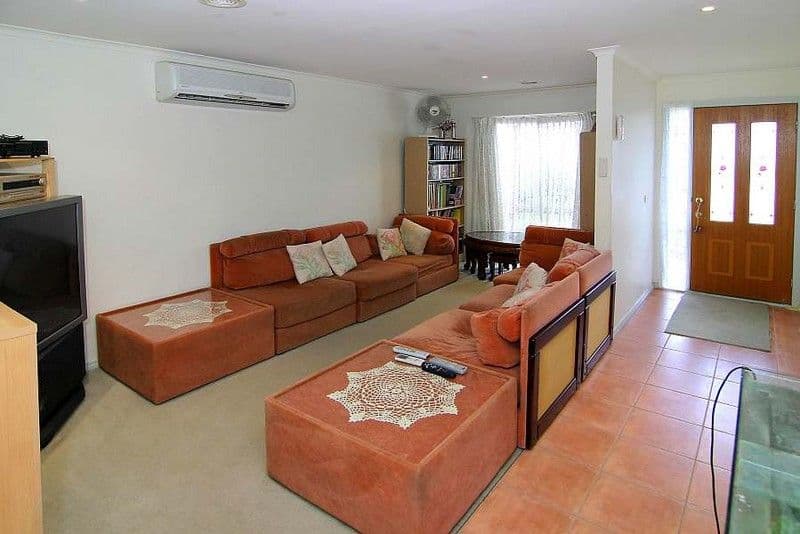 48 Townview Avenue, Wantirna South VIC 3152, Wantirna South - Thumbnail 2