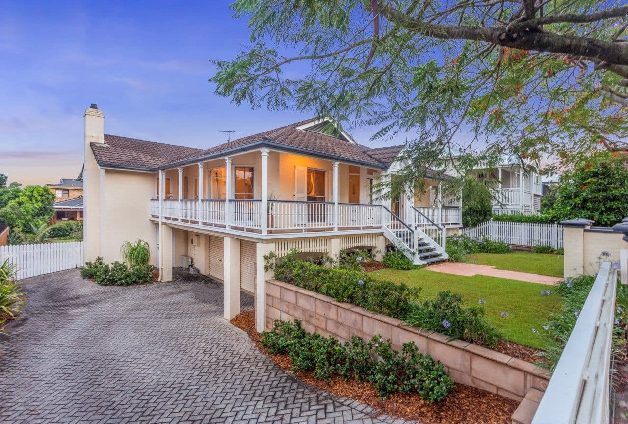 19 Boston Street, Clayfield QLD 4011, Clayfield - Thumbnail 2
