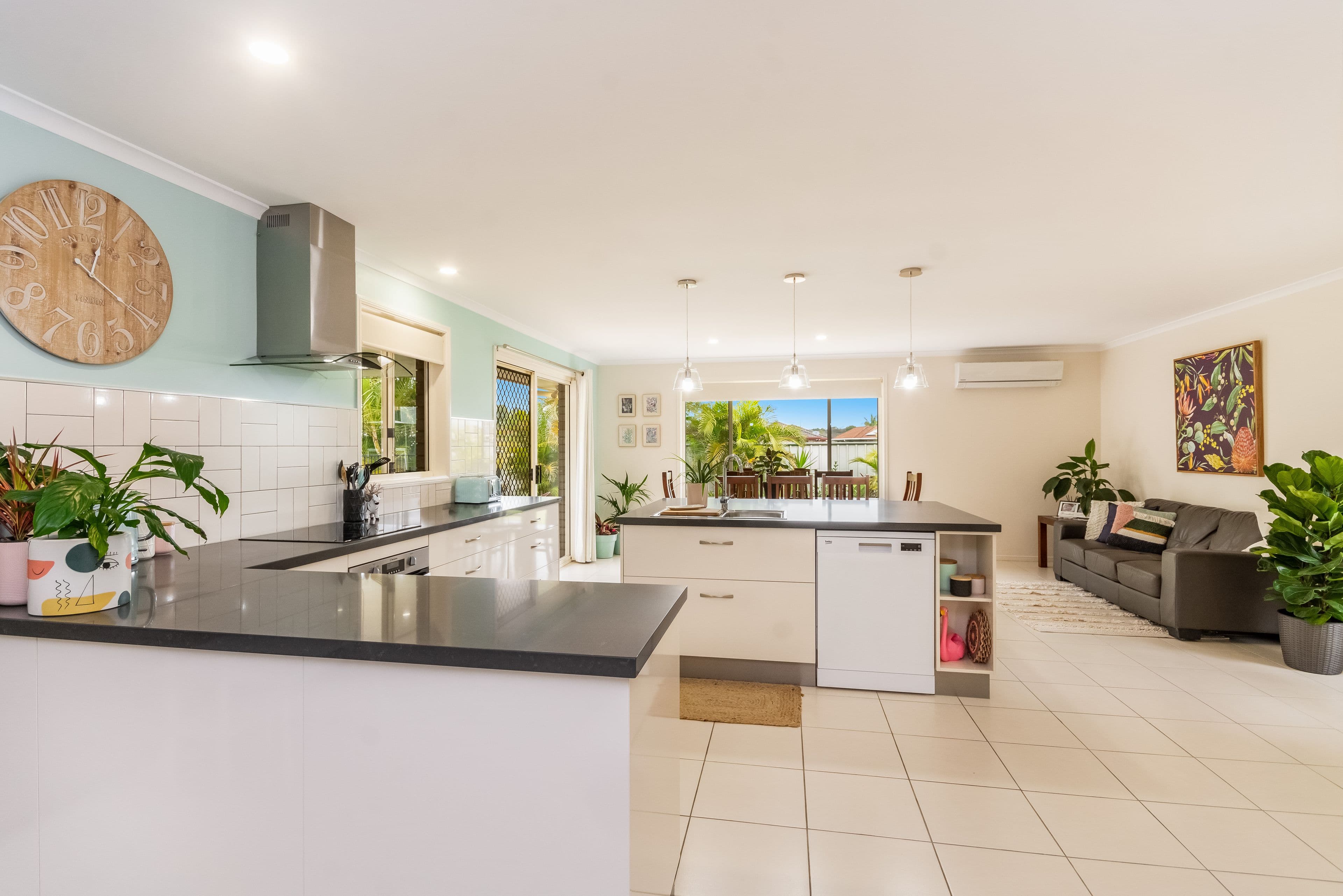 13 Parkview Crescent, Yamba NSW 2464, Yamba - Thumbnail 3