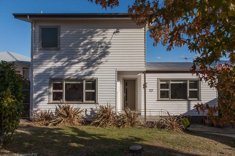 17 Karoola Road, LINDISFARNE TAS 7015, Lindisfarne - Thumbnail 2