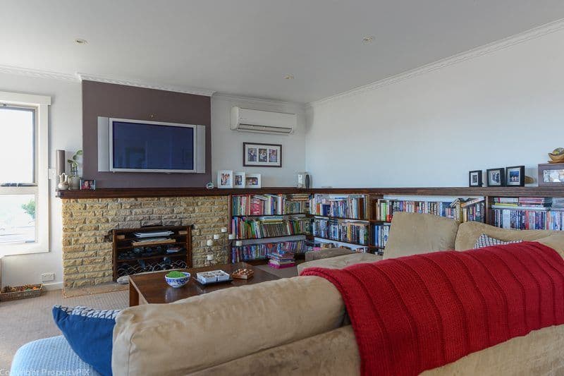 17 Karoola Road, LINDISFARNE TAS 7015, Lindisfarne - Thumbnail 7