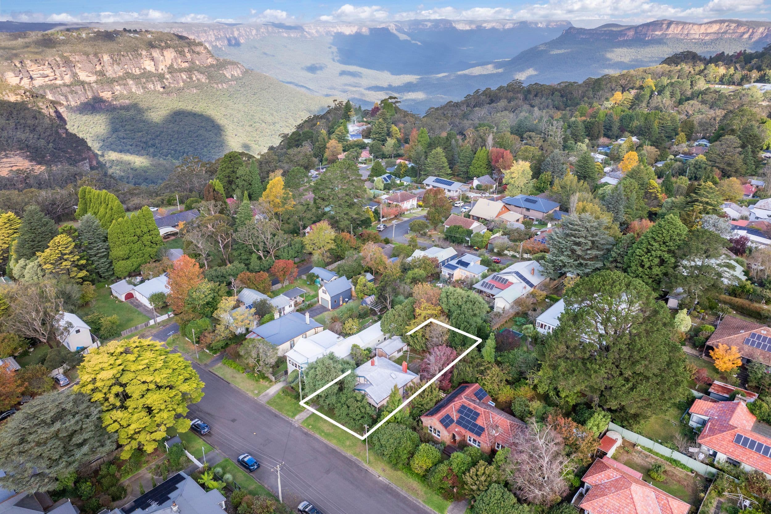 25 Coomonderry Street, Katoomba NSW 2780, Katoomba - Image 1