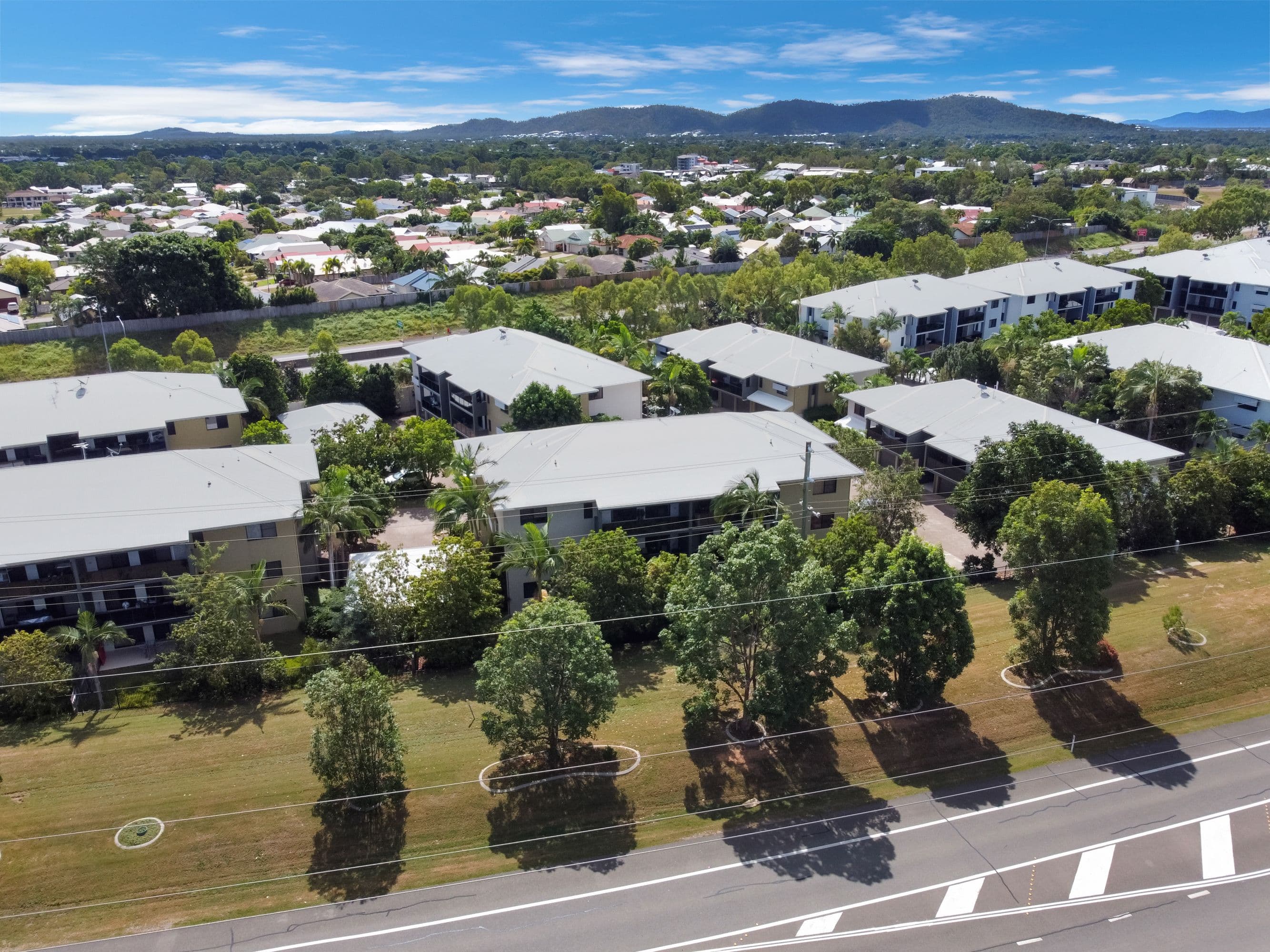 321 Angus Smith Drive, Douglas QLD 4814, Douglas - Thumbnail 7