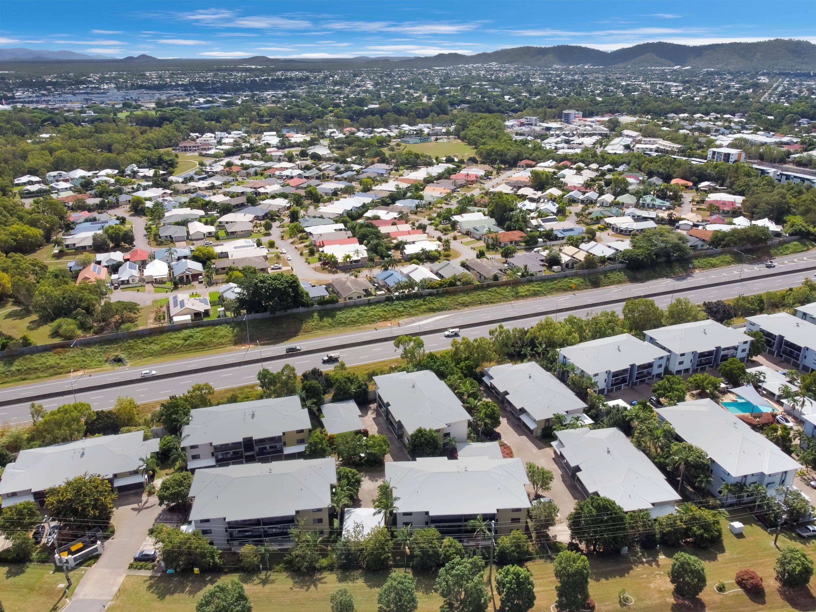 321 Angus Smith Drive, Douglas QLD 4814, Douglas - Thumbnail 8