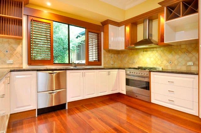 46 Canada Place, ARUNDEL QLD 4214, Arundel - Thumbnail 4