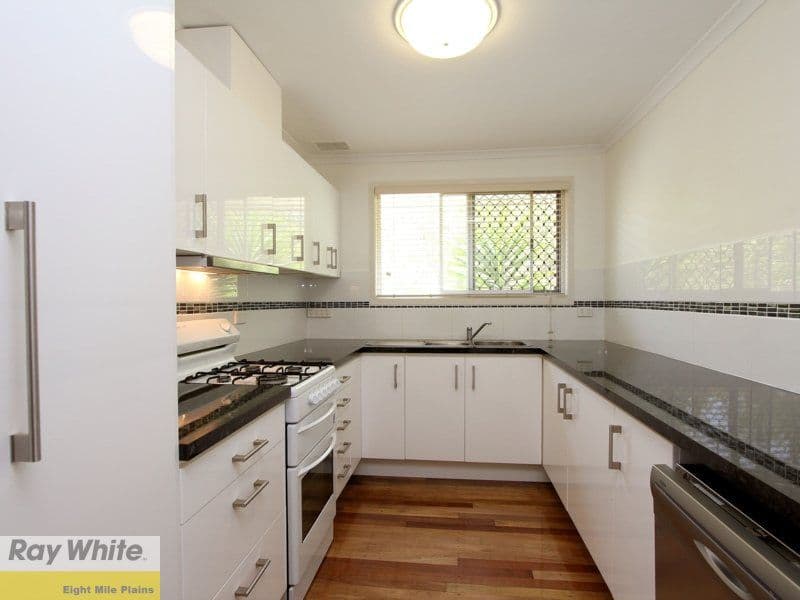 42 Woodlands Drive, ROCHEDALE SOUTH QLD 4123, Rochedale South - Thumbnail 5