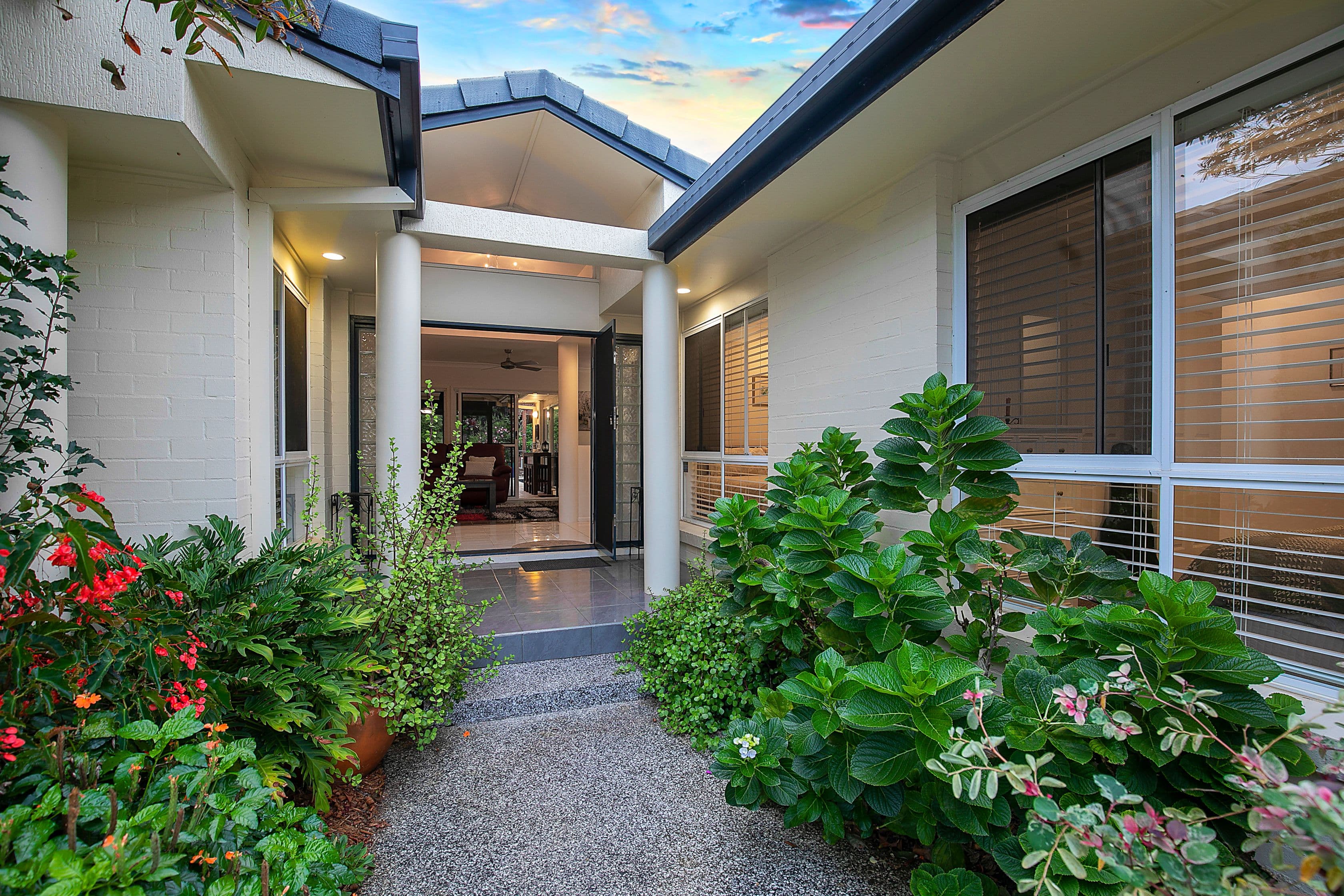 23 Como Street, Ormiston QLD 4160, Ormiston - Thumbnail 2