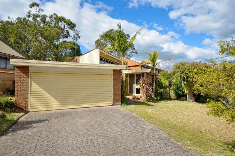 4 Jefferson Crescent, BONNET BAY NSW 2226, Bonnet Bay - Image 1