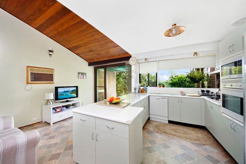 4 Jefferson Crescent, BONNET BAY NSW 2226, Bonnet Bay - Thumbnail 3