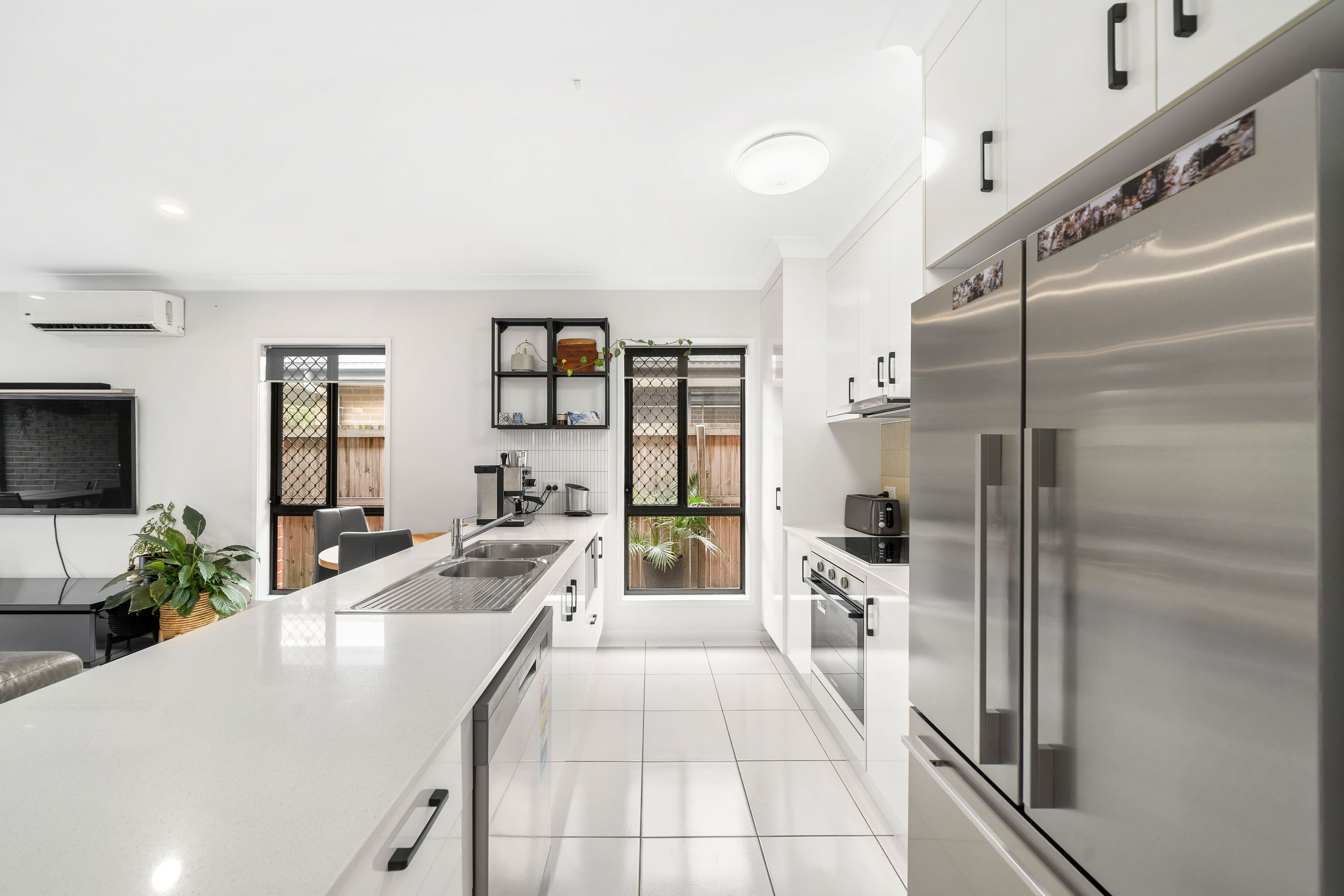 85 Tarong Avenue, North Lakes QLD 4509, North Lakes - Thumbnail 6