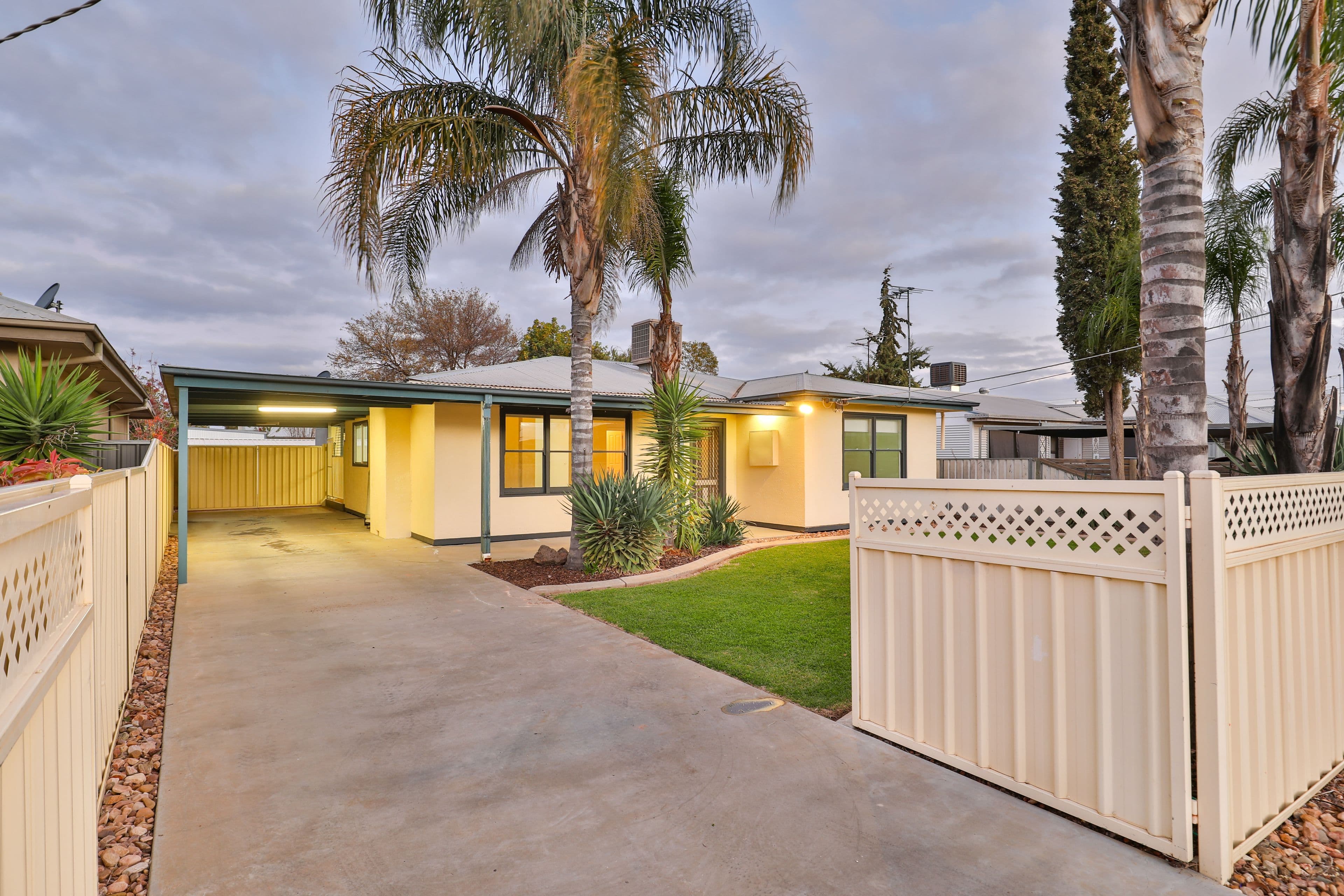 10 Logan Avenue, Mildura VIC 3500, Mildura - Thumbnail 2