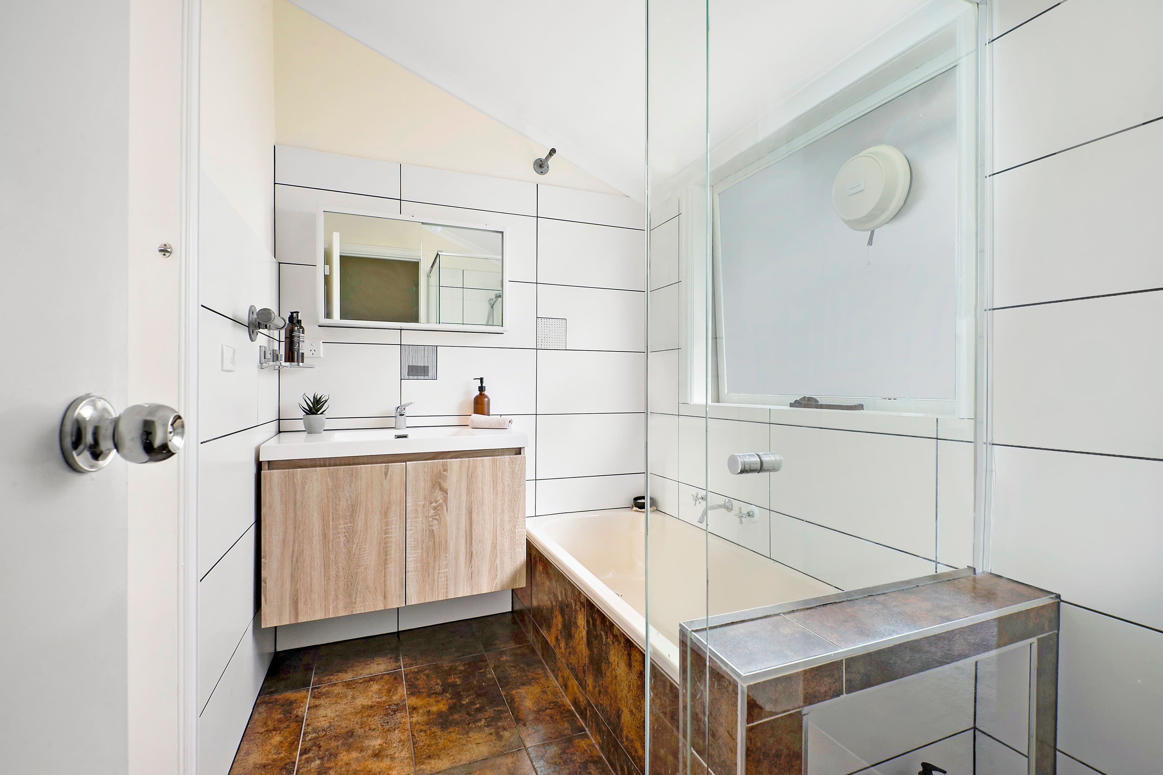 79 Dandenong Road East, Frankston VIC 3199, Frankston - Thumbnail 6