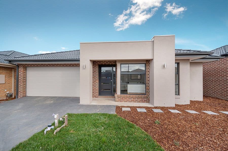 53 Peppertree Parade, Craigieburn VIC 3064, Craigieburn - Image 1