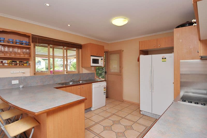36 Flockton Street, STAFFORD HEIGHTS QLD 4053, Stafford Heights - Thumbnail 3