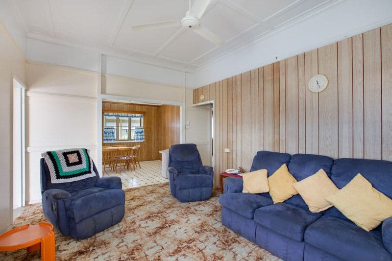 24 Sturt Street, BUNGALOW QLD 4870, Bungalow - Thumbnail 5