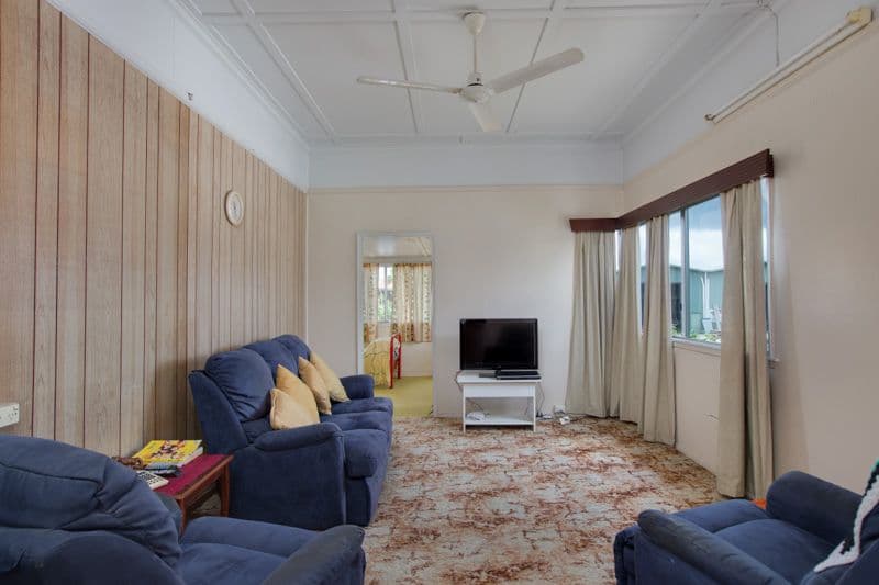 24 Sturt Street, BUNGALOW QLD 4870, Bungalow - Thumbnail 6