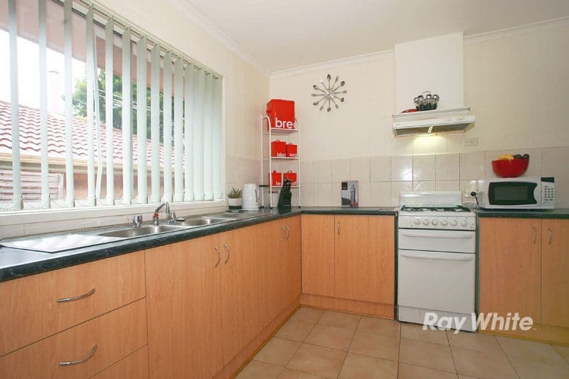 9 Cranbourne Drive, CRANBOURNE VIC 3977, Cranbourne - Thumbnail 3