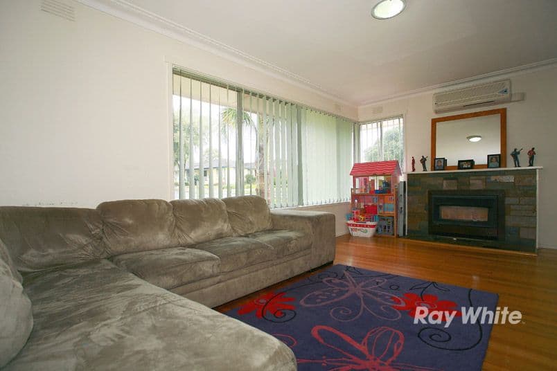 9 Cranbourne Drive, CRANBOURNE VIC 3977, Cranbourne - Thumbnail 5