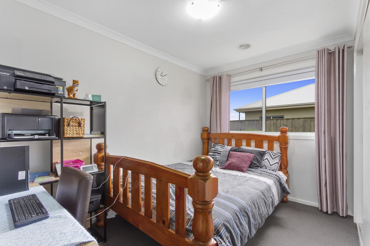 33 Sowerby Road, Morwell VIC 3840, Morwell - Thumbnail 7