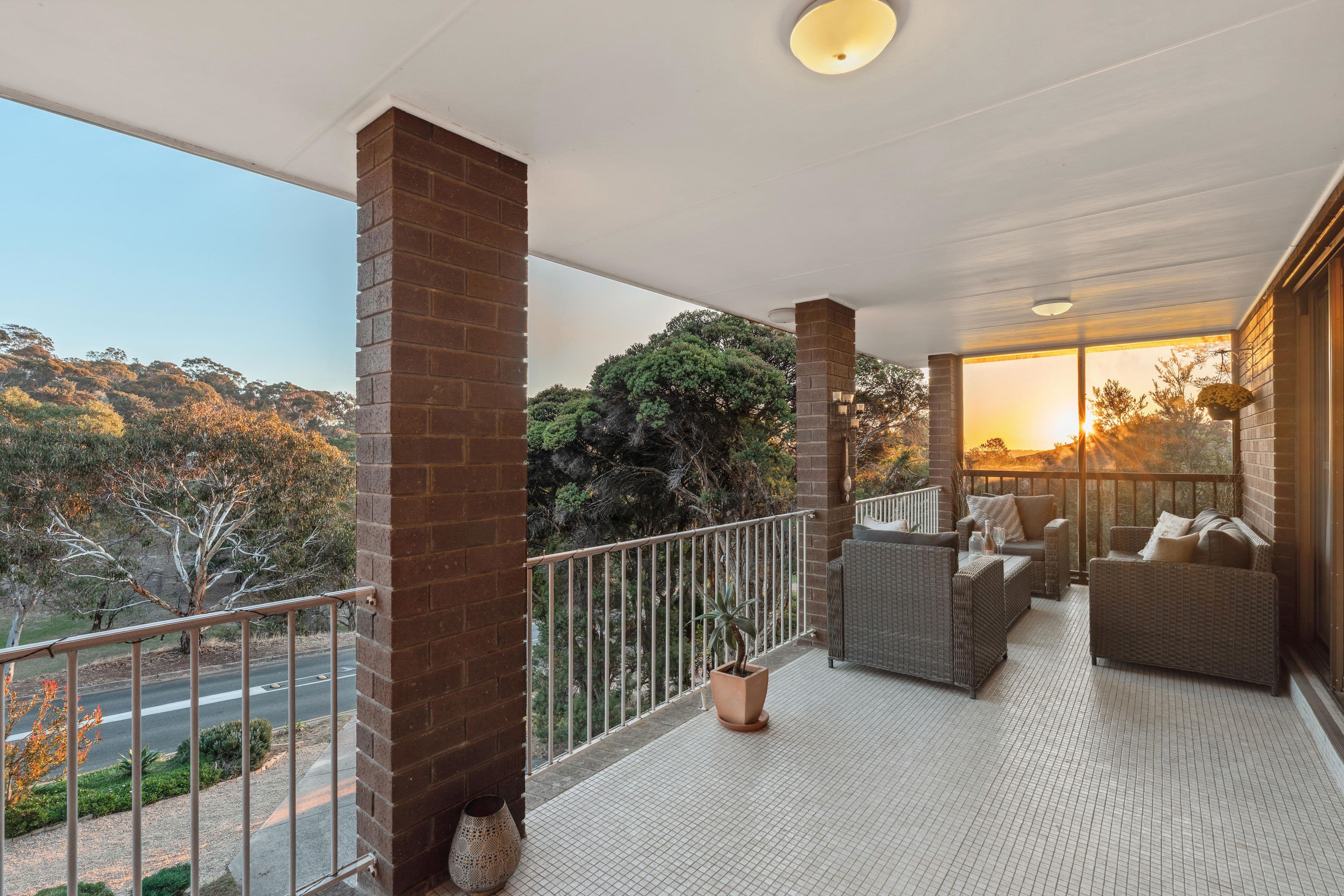 29 Hui Hui Drive, Happy Valley SA 5159, Happy Valley - Thumbnail 2