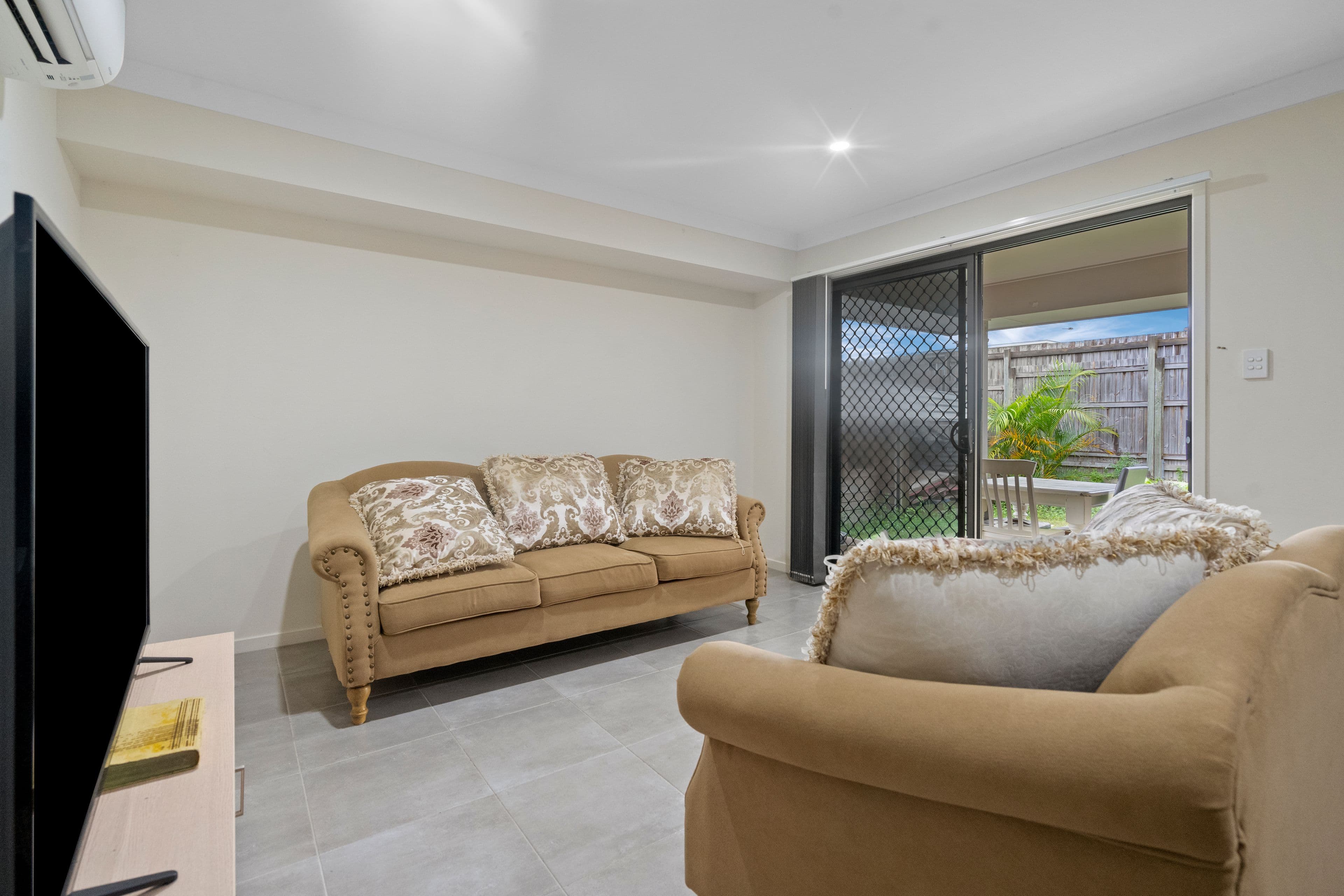 7 & 2 Sophie Street, Morayfield QLD 4506, Morayfield - Thumbnail 5