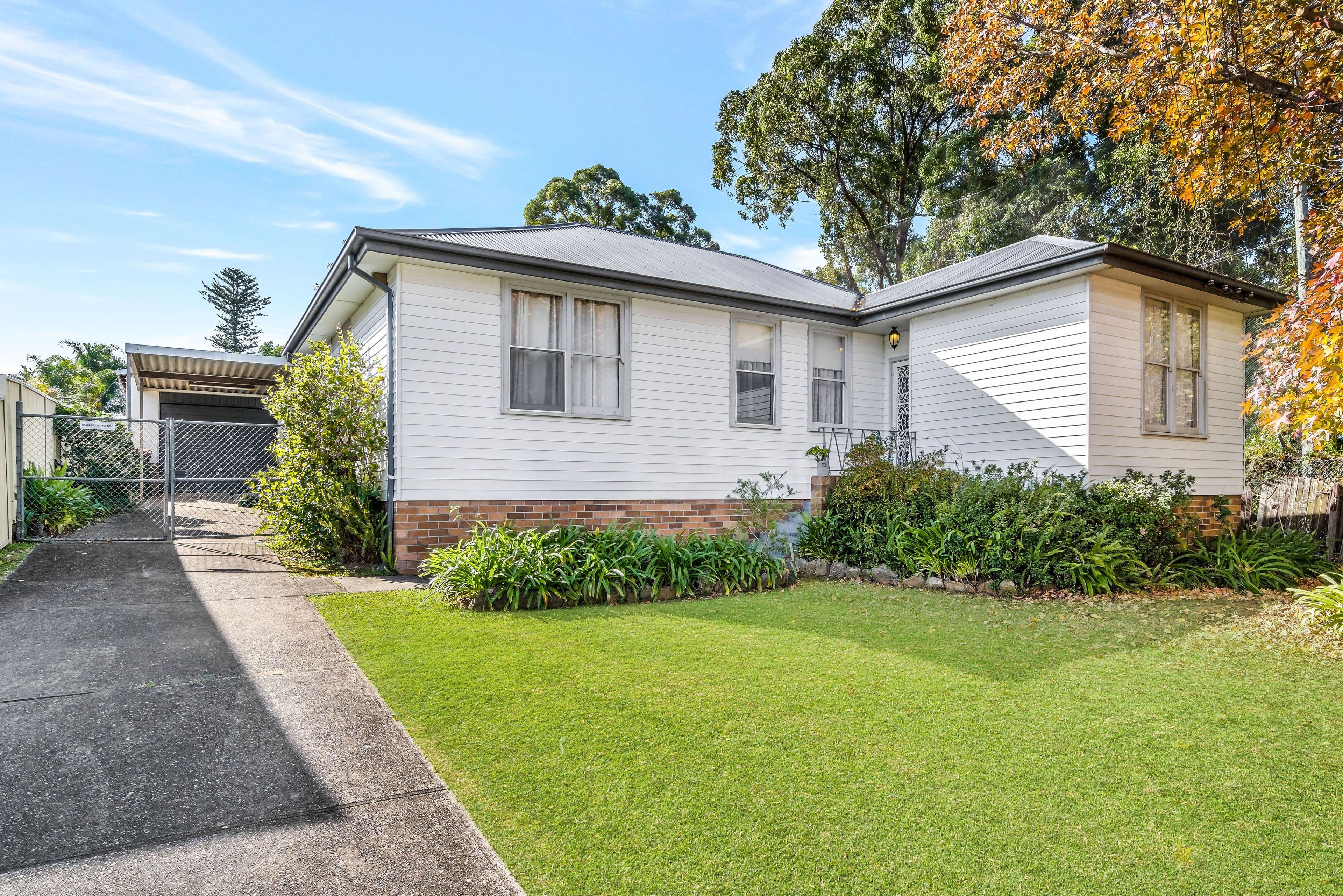 8 Hoff Street, Mount Pritchard NSW 2170, Mount Pritchard - Image 1