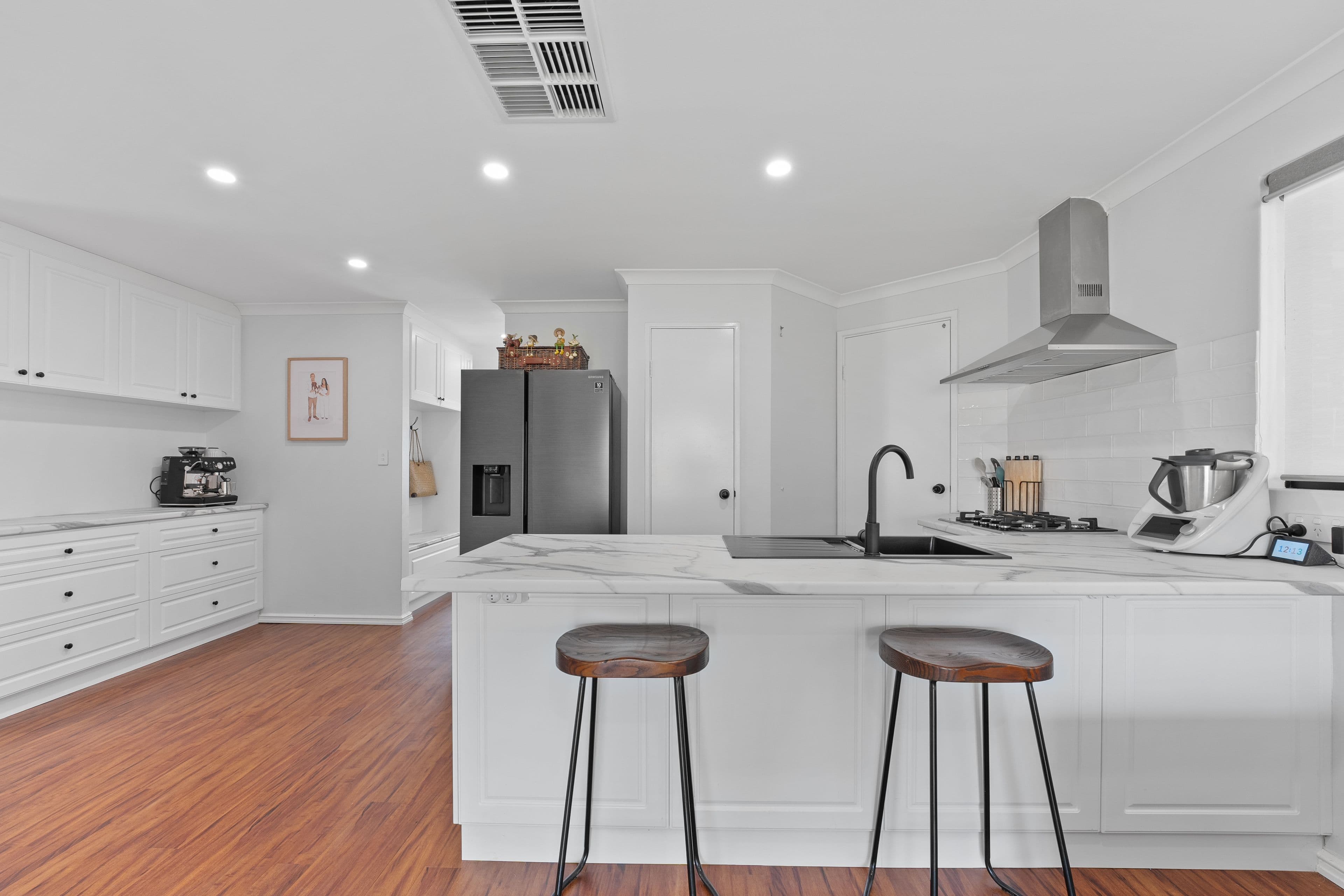 11 Edgbaston Crecent, Port Kennedy WA 6172, Port Kennedy - Thumbnail 8
