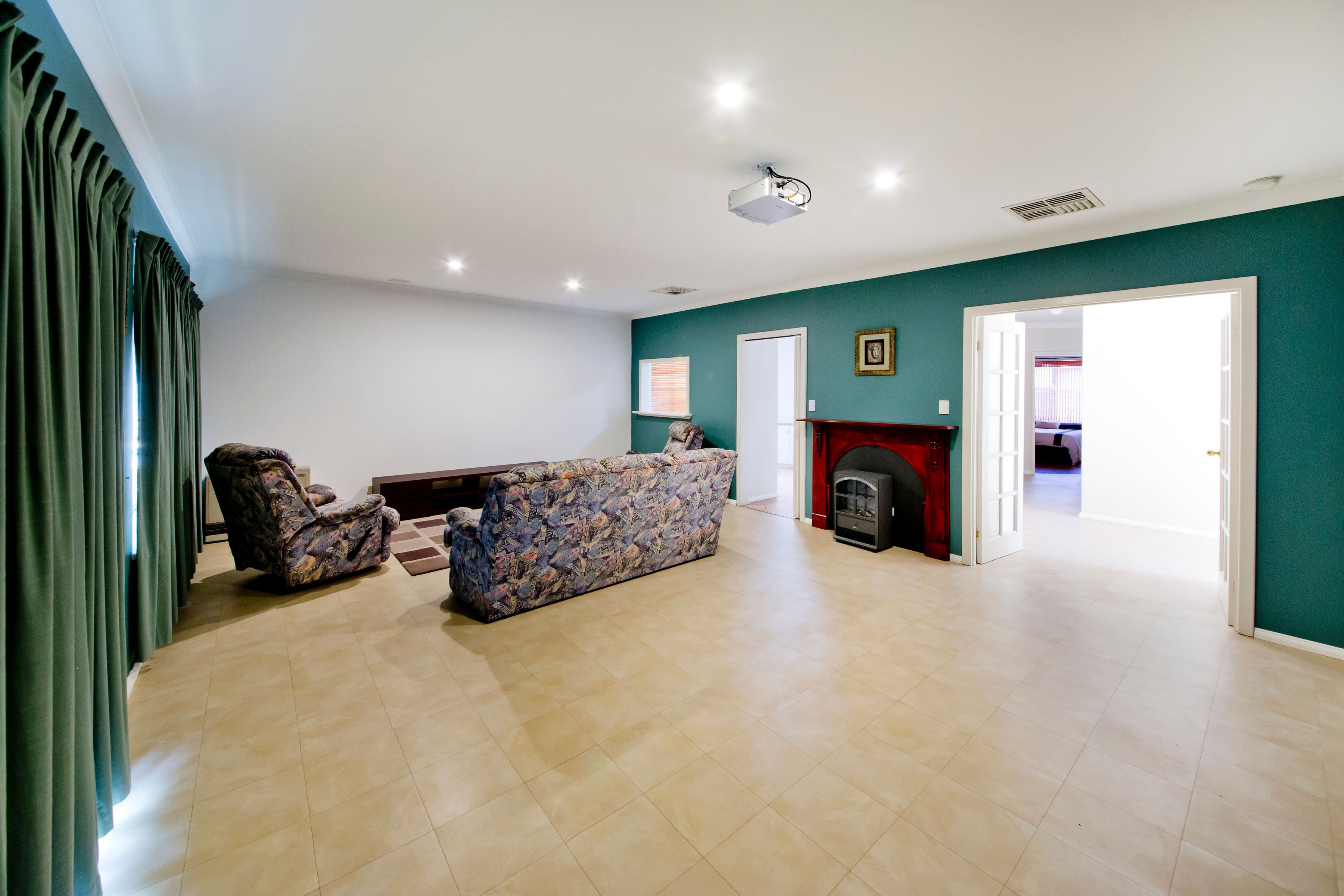 126 Bronzewing Avenue, Ellenbrook WA 6069, Ellenbrook - Thumbnail 6