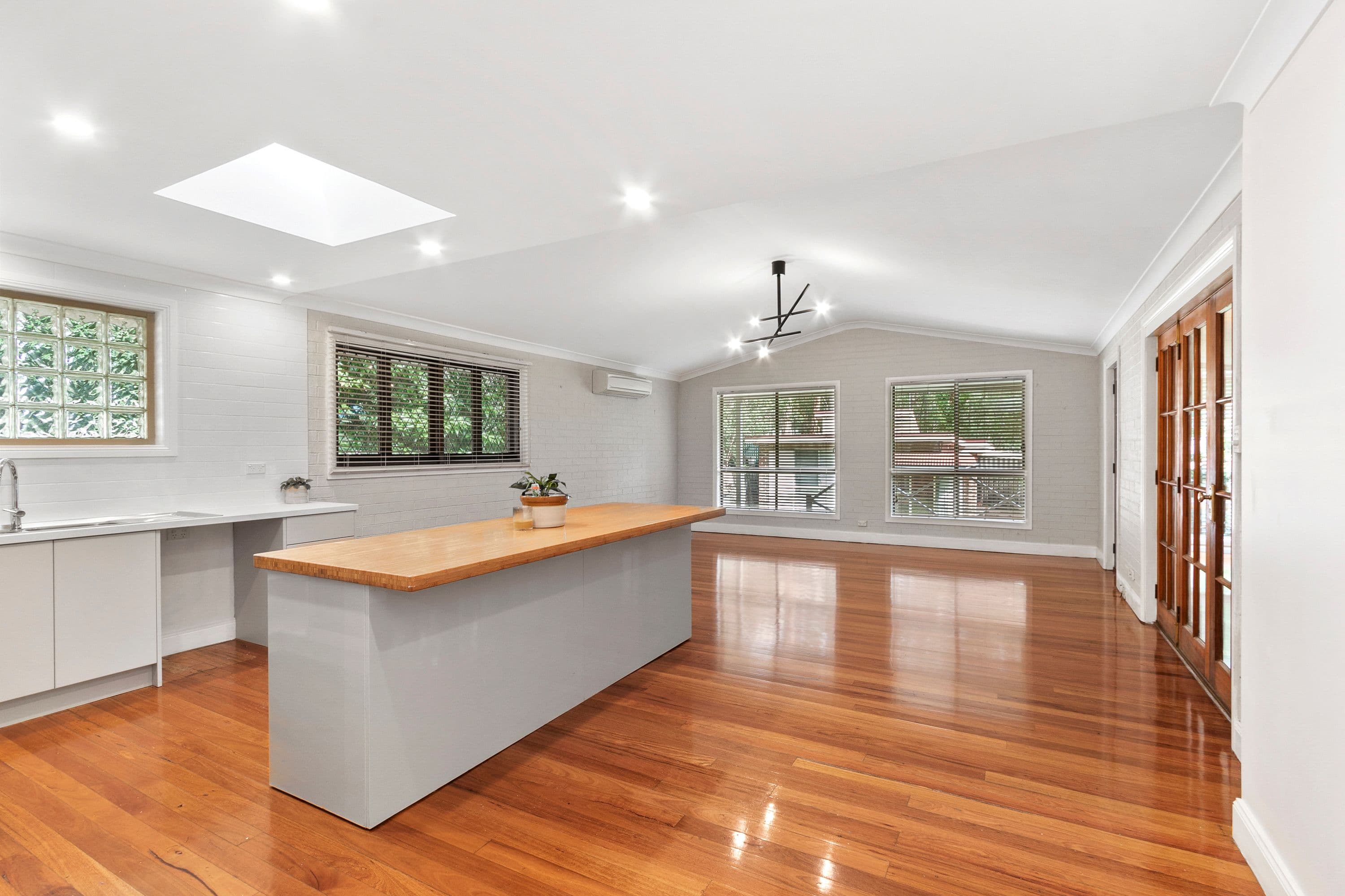 19 Ian Street, Glossodia NSW 2756, Glossodia - Thumbnail 2