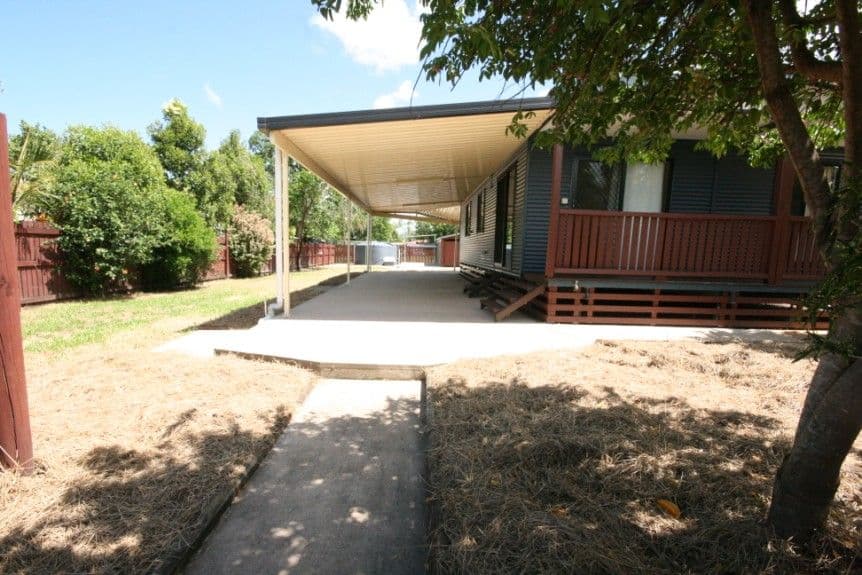 5 Venton Street, SARINA QLD 4737, Sarina - Thumbnail 3