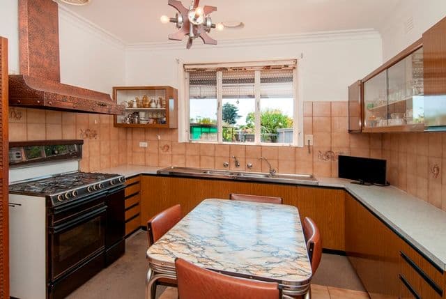 12 Asquith Street, RESERVOIR VIC 3073, Reservoir - Thumbnail 8