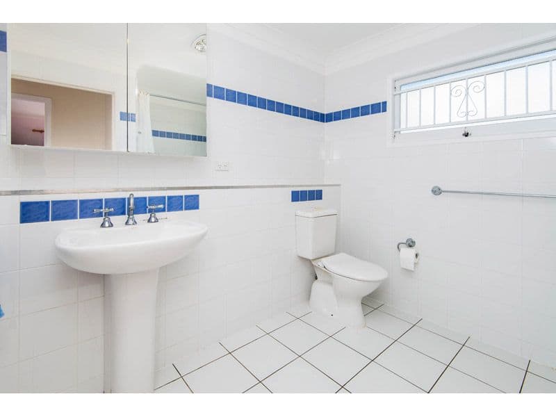 42 Grout Street, MACGREGOR QLD 4109, Macgregor - Thumbnail 7