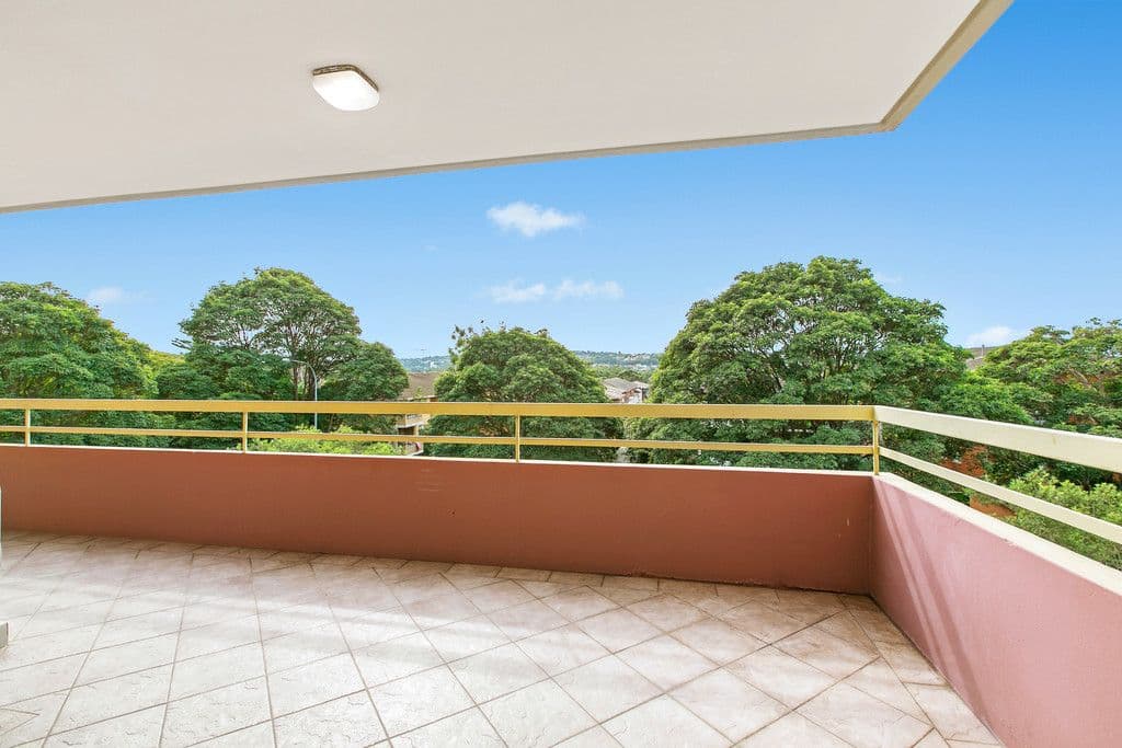 89 Oaks Avenue, Dee Why NSW 2099, Dee Why - Thumbnail 3