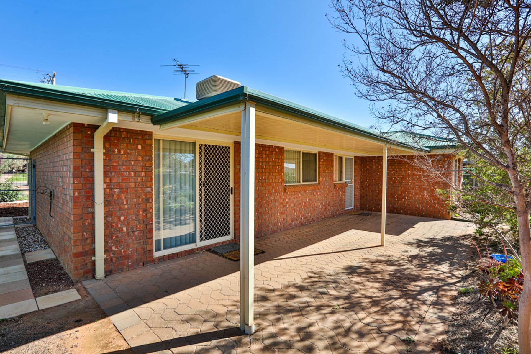 76 Chaffey Park Drive, Merbein - Image 1