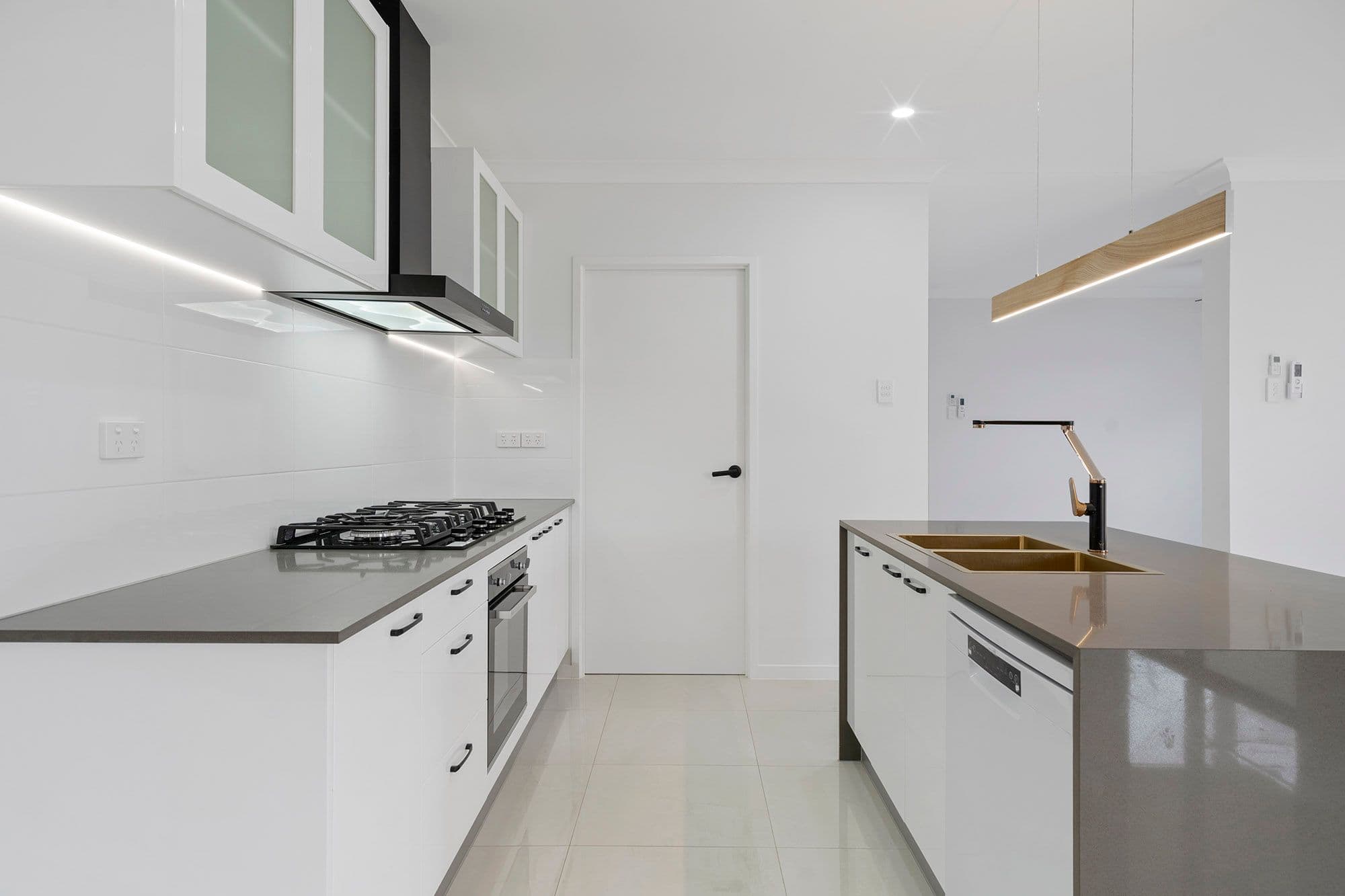 27 Botanical Circuit, Pallara QLD 4110, Pallara - Thumbnail 4