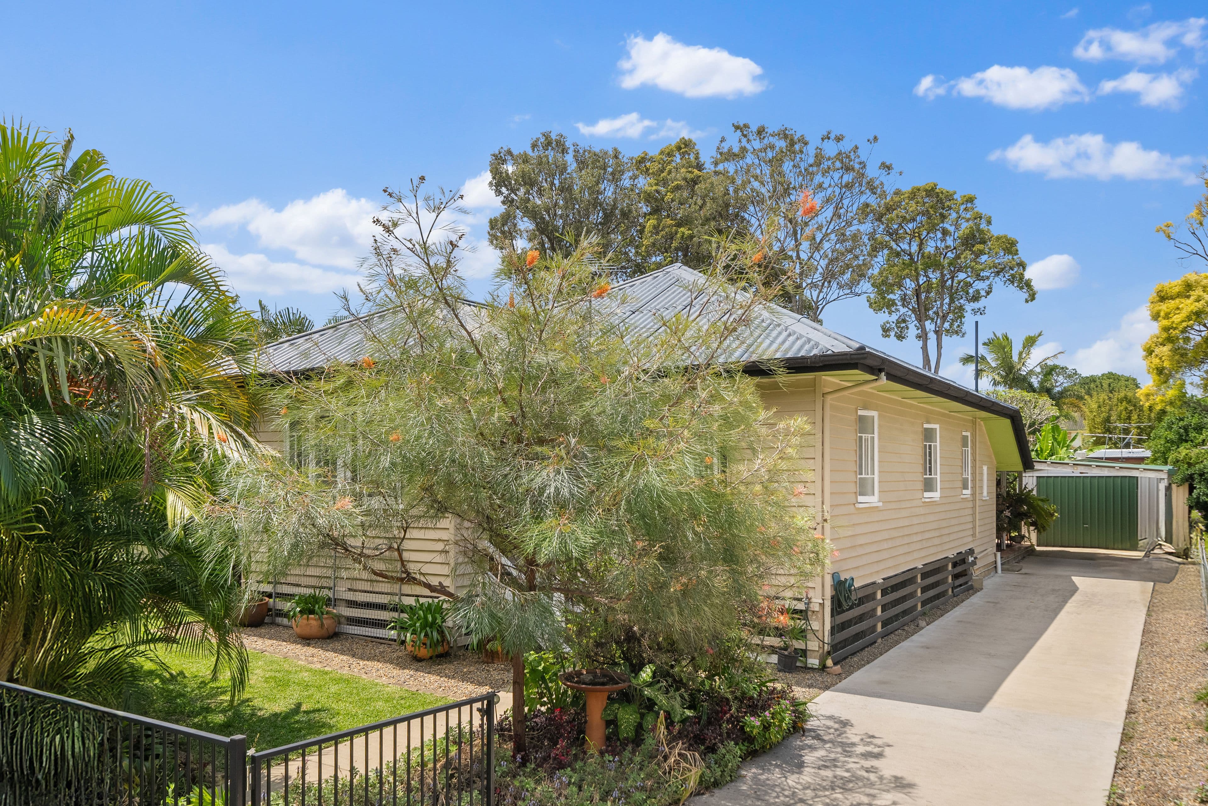 5 Wharf Street, Woody Point QLD 4019, Woody Point - Thumbnail 2