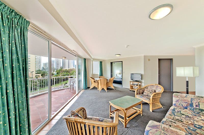 140 Ferny Avenue, SURFERS PARADISE QLD 4217, Surfers Paradise - Thumbnail 8