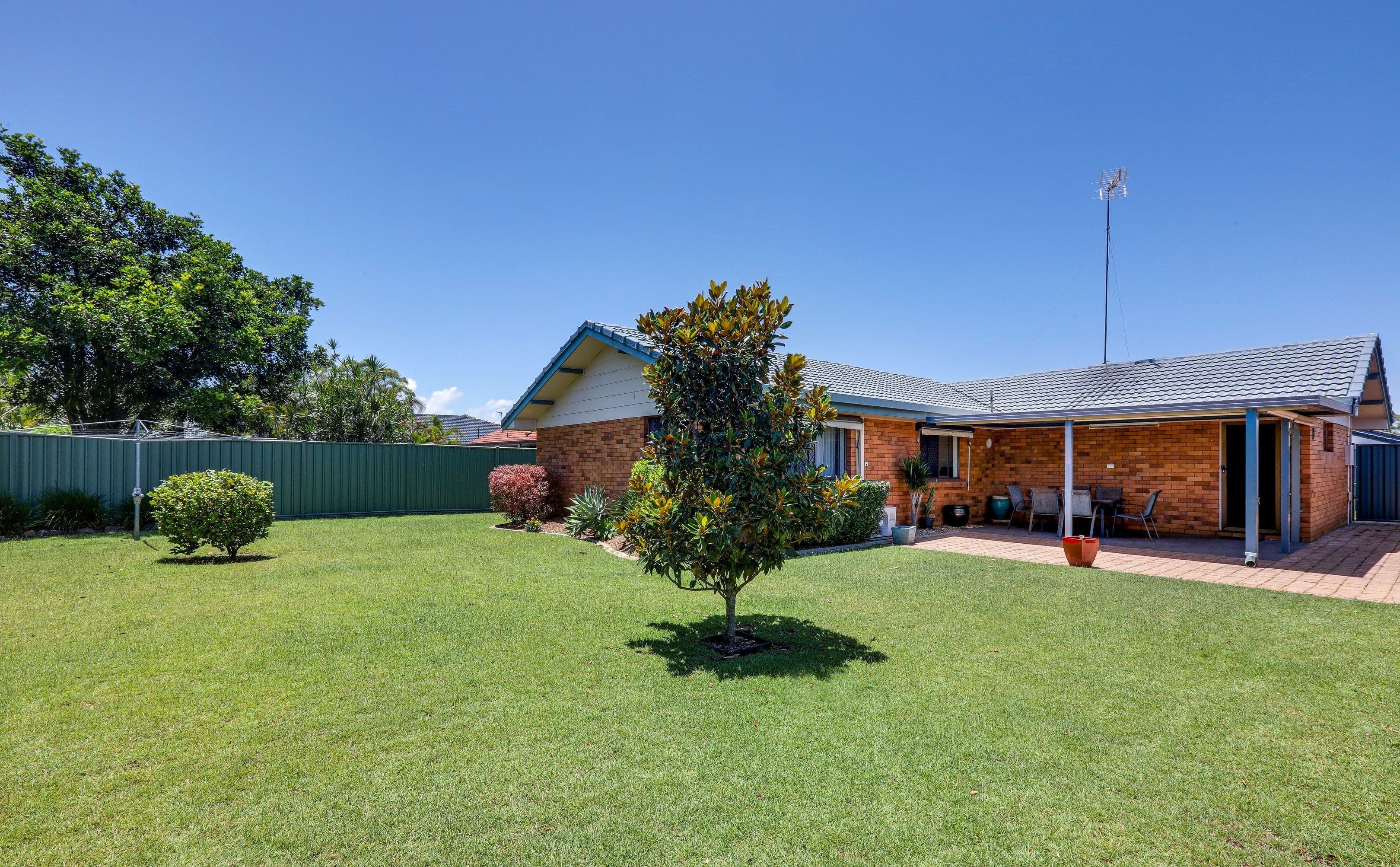 126 Oceanic Drive, Mermaid Waters QLD 4218, Mermaid Waters - Image 1