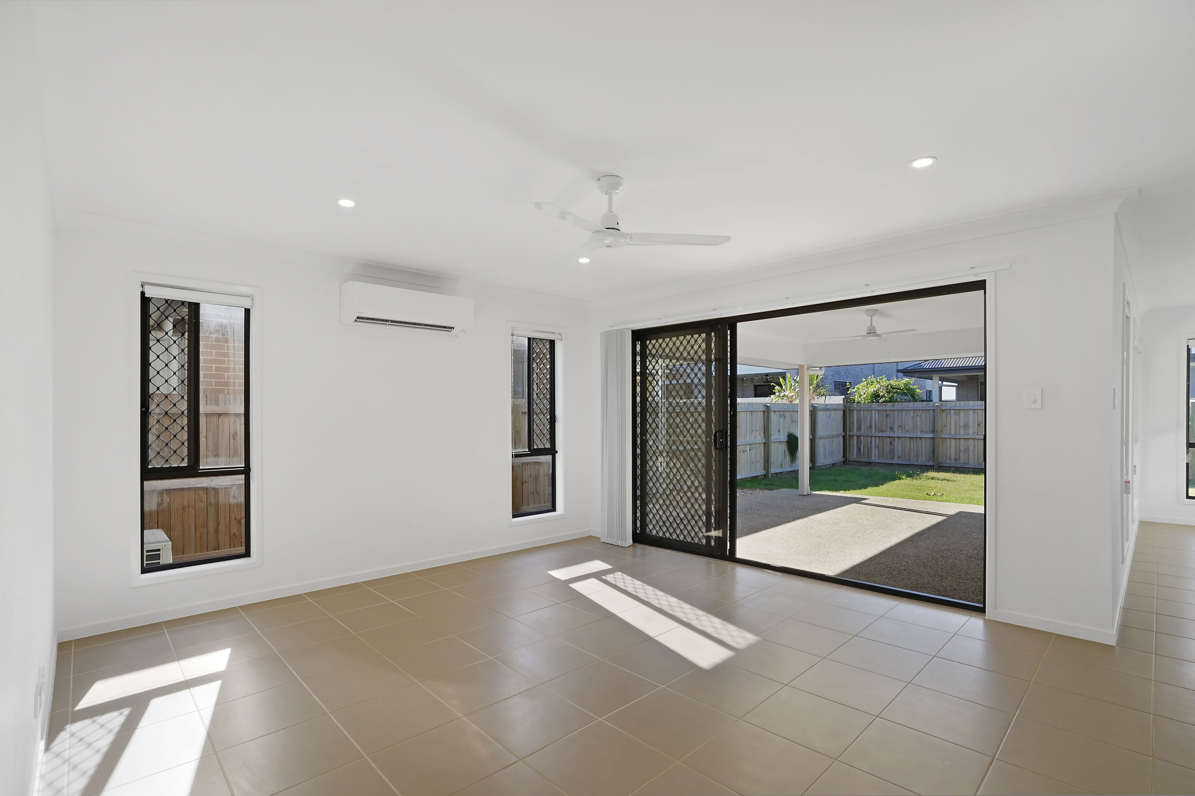 64 Lakeview Promenade, Newport QLD 4020, Newport - Thumbnail 8