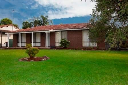 17 Charles Sturt Drive, WERRINGTON COUNTY NSW 2747, Werrington County - Thumbnail 2