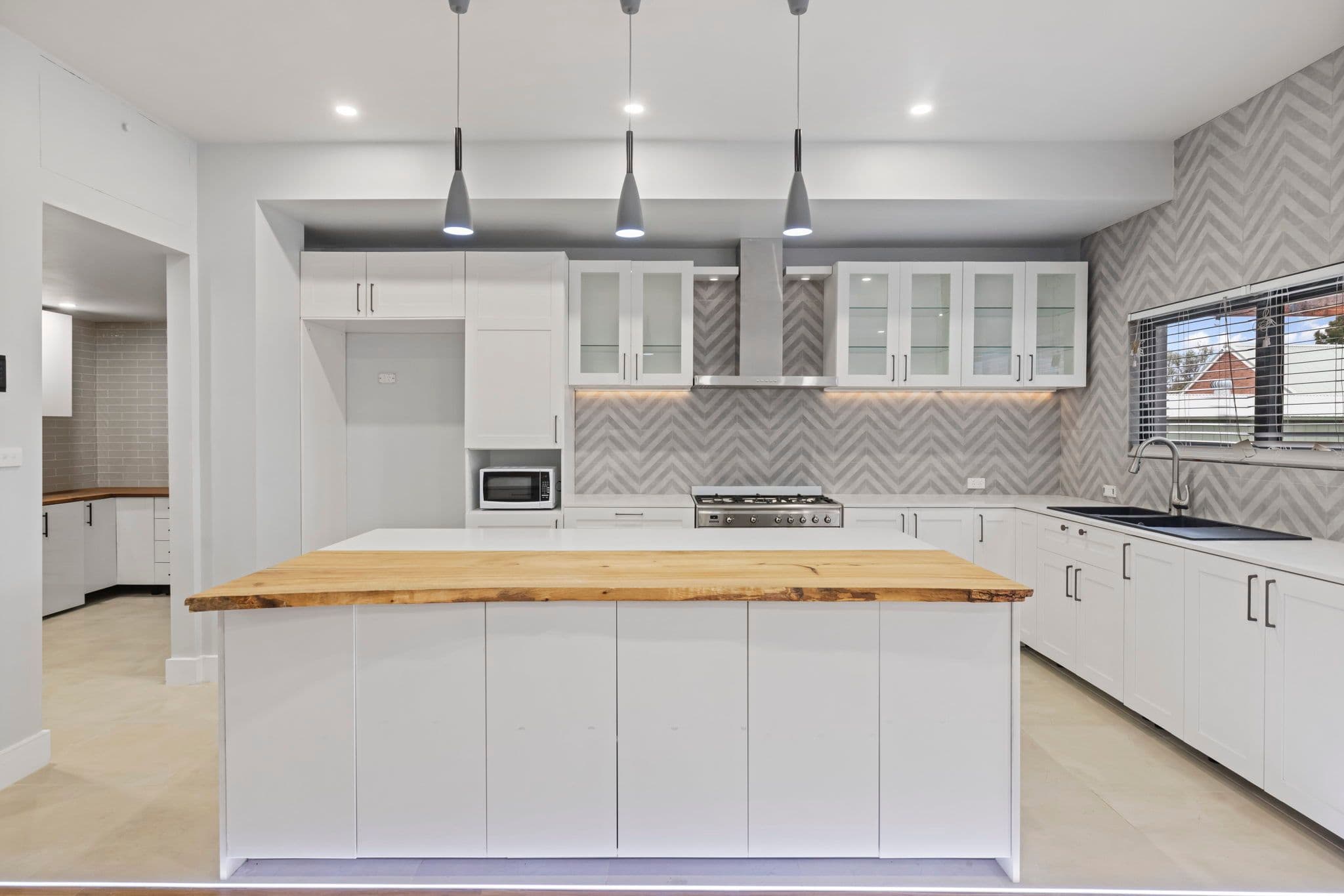 26 Emma Street, Goulburn NSW 2580, Goulburn - Thumbnail 4