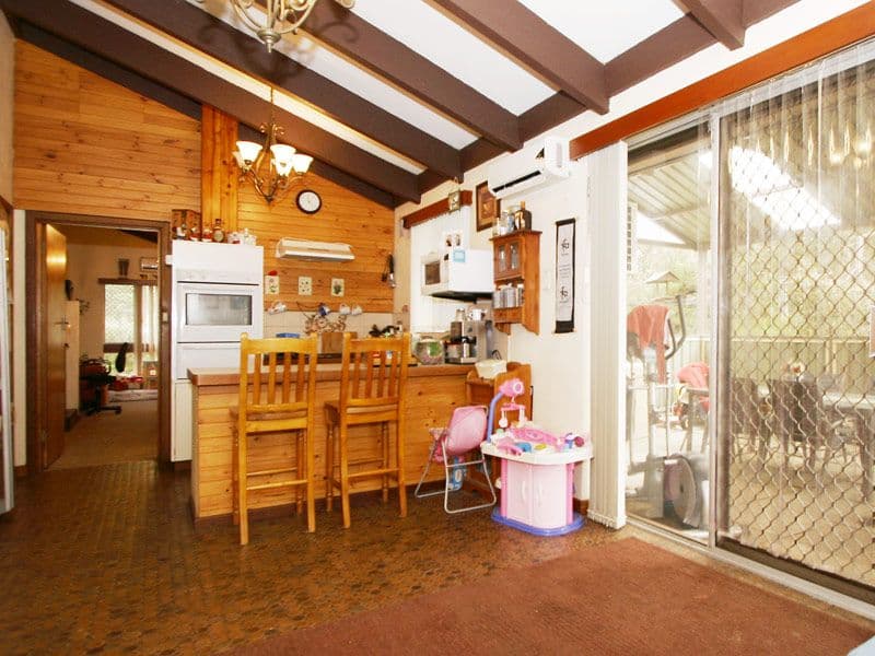 22 Glen Road, LESMURDIE WA 6076, Lesmurdie - Thumbnail 7