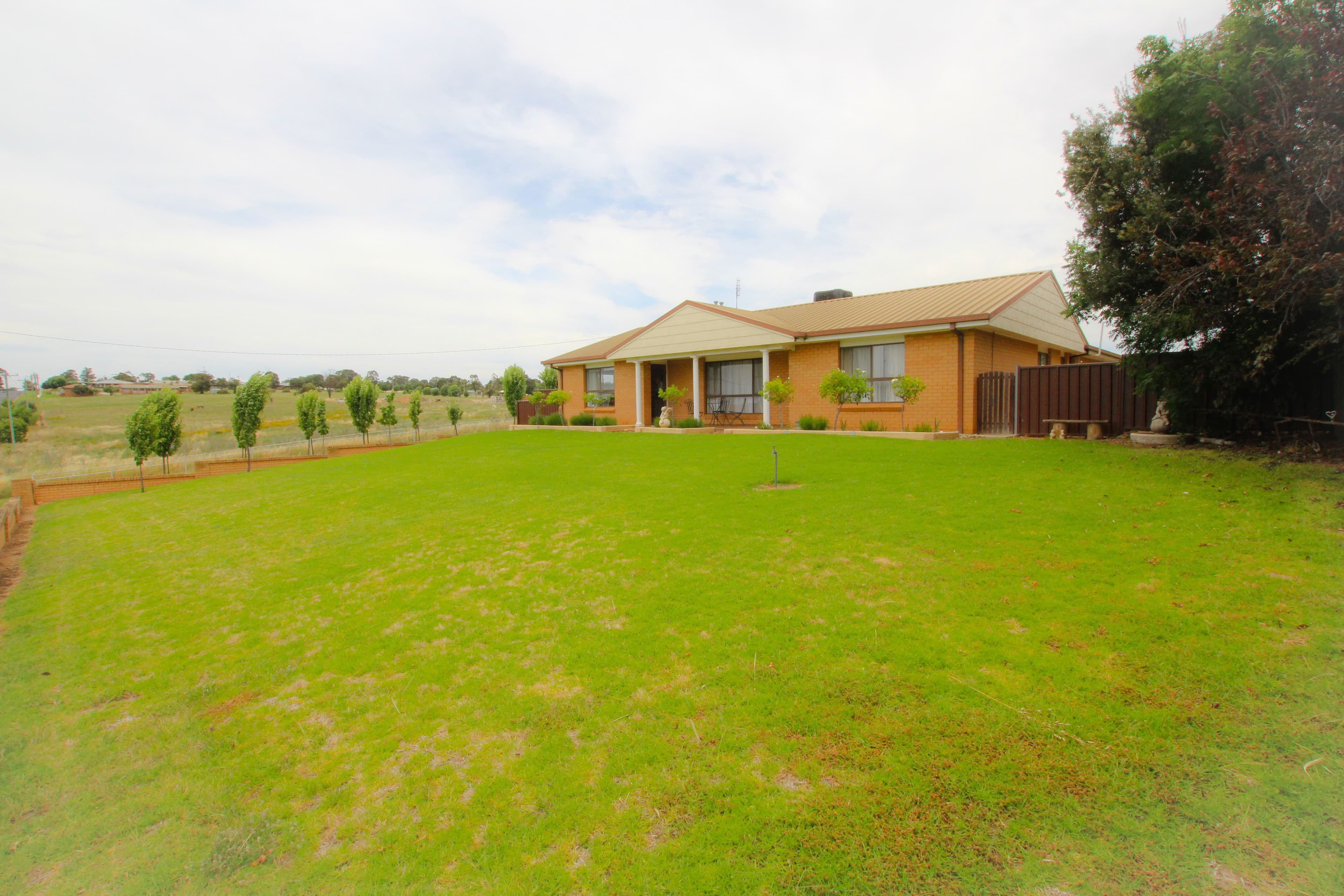 3 MAIN Street, Lake Albert, Harden - Thumbnail 2