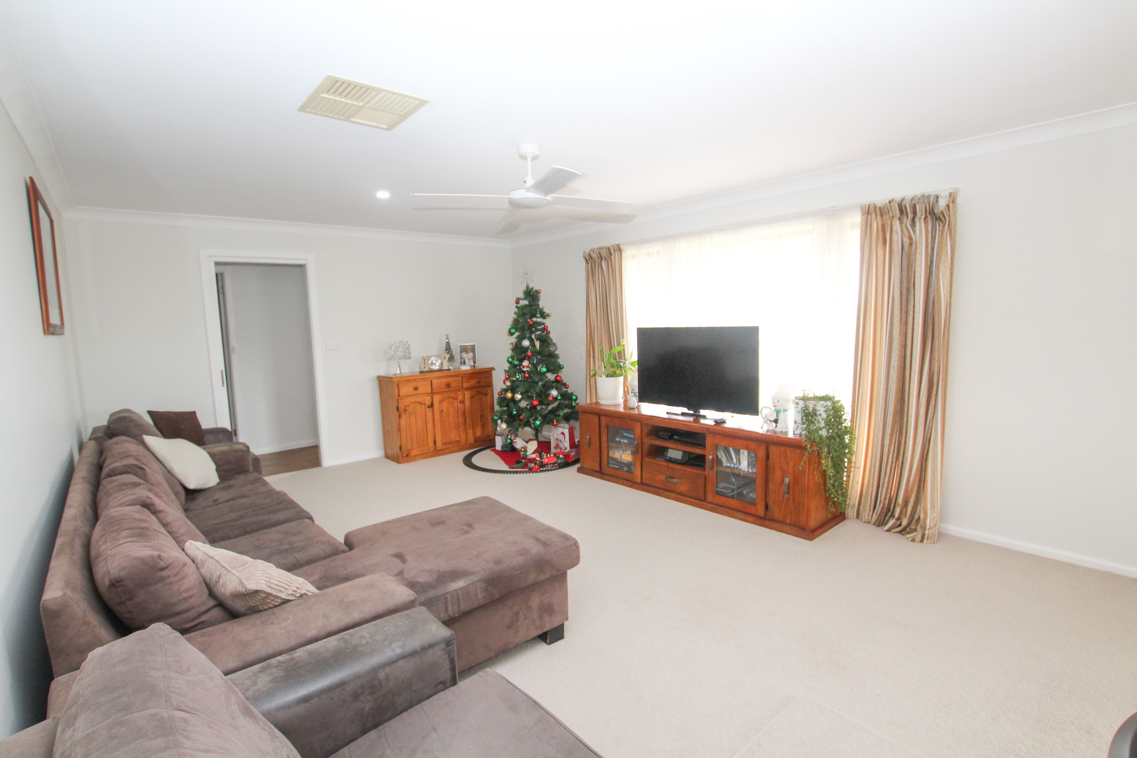 3 MAIN Street, Lake Albert, Harden - Thumbnail 8