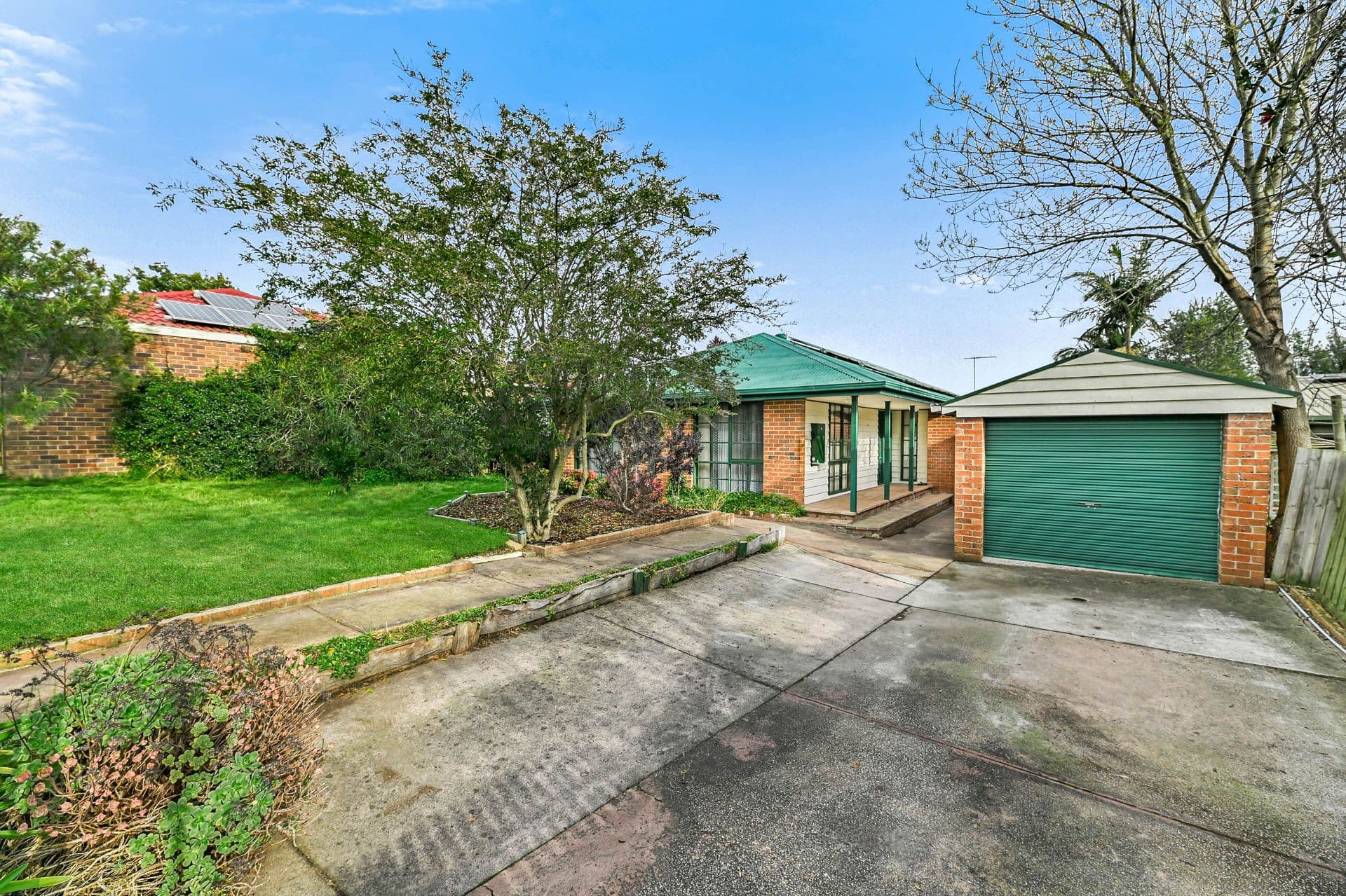 51 Saxonwood Drive, Narre Warren VIC 3805, Narre Warren - Thumbnail 2
