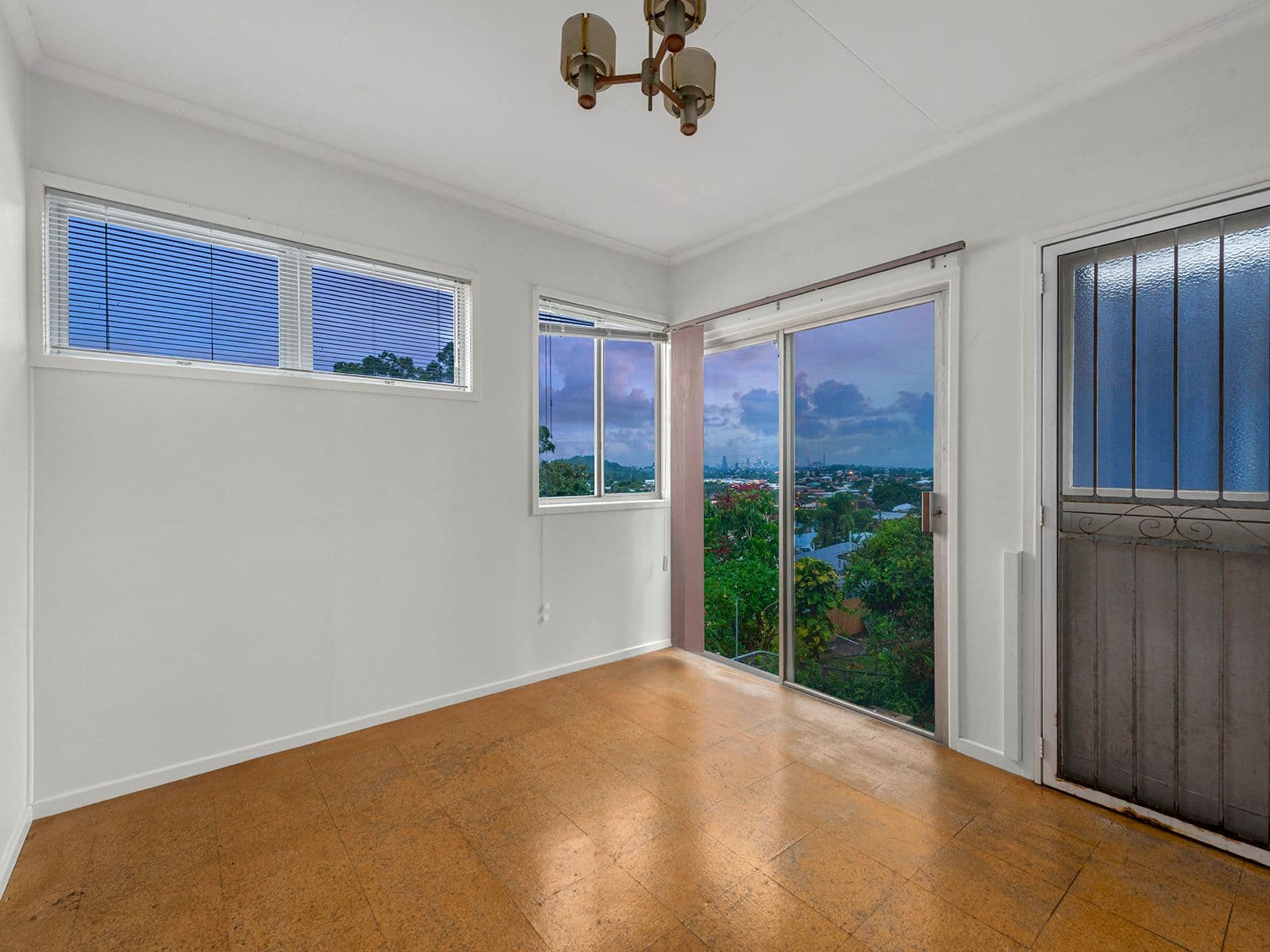 18 Deakin Street, Everton Park QLD 4053, Everton Park - Thumbnail 5