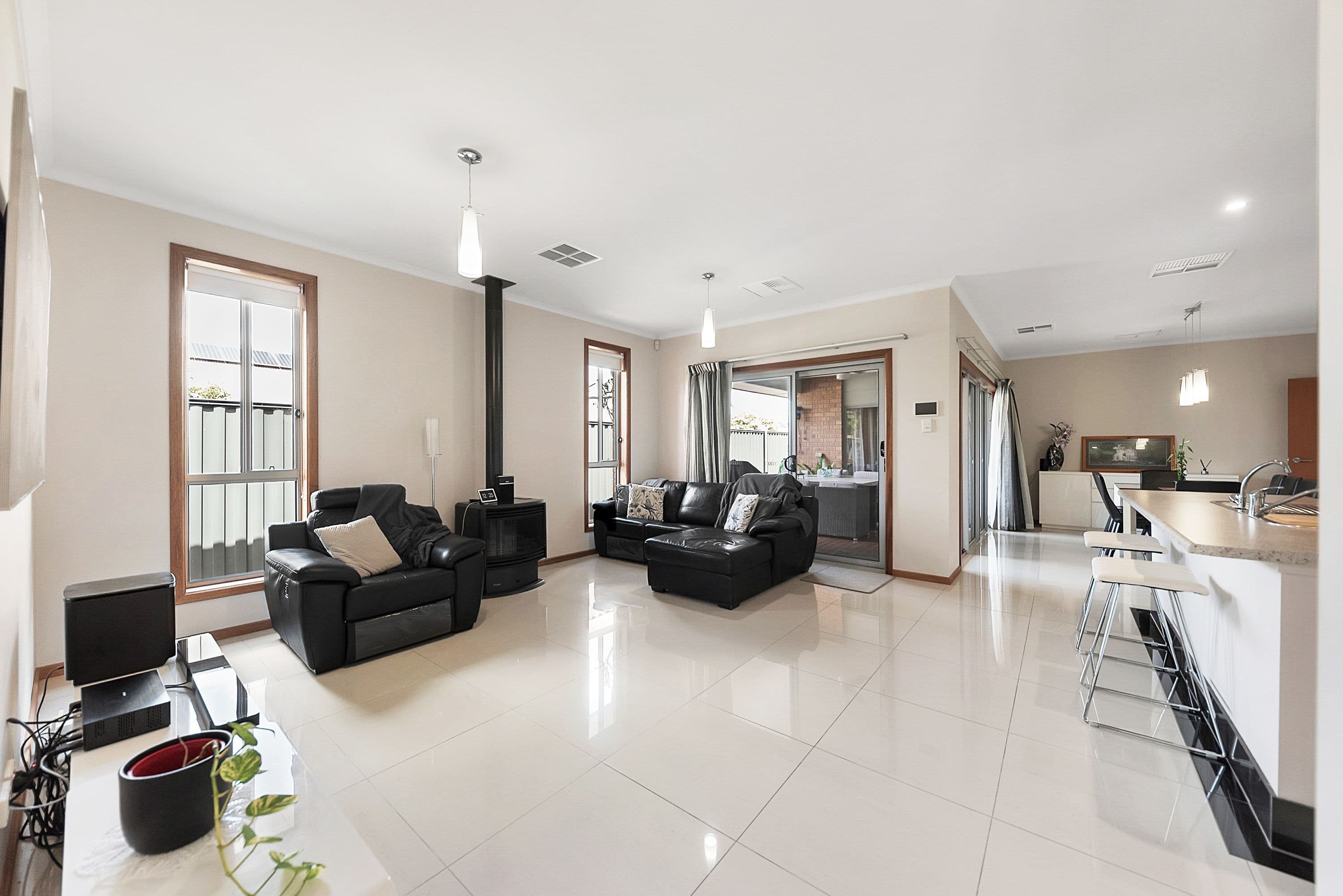 17 Mowbray Street, Mawson Lakes SA 5095, Mawson Lakes - Thumbnail 4