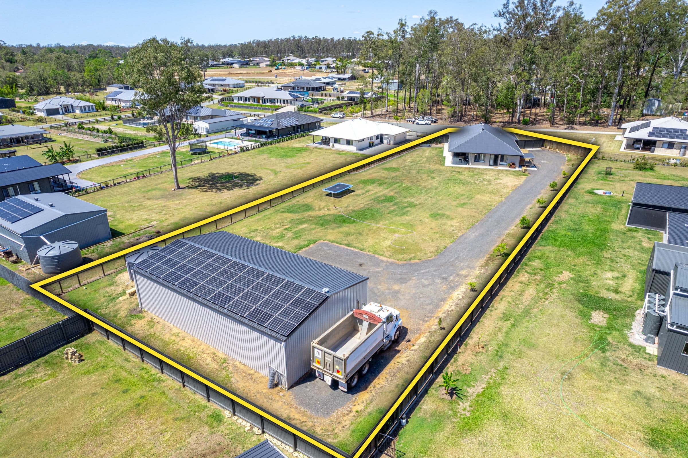 10 Bedford Court, Upper Caboolture QLD 4510, Upper Caboolture - Thumbnail 2